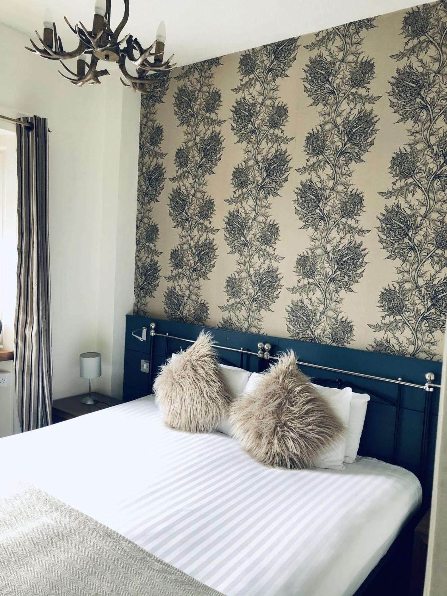The Drymen Inn Glasgow Eksteriør bilde